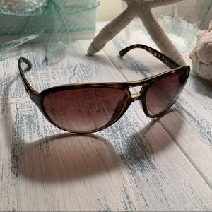Vintage RAY BAN RB4090 tortoise brown sunglasses